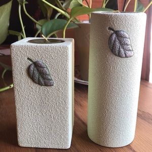 Tea light candle holder set.